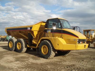 Caterpillar 730