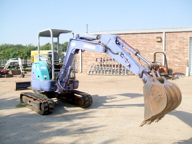 Airman AX35U