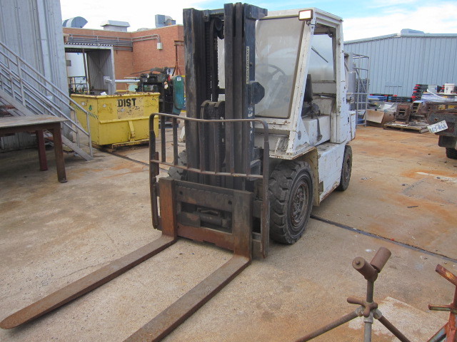 Caterpillar V80E