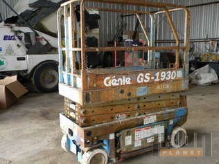 Genie GS1930 ELECTRIC SCISSOR LIFT