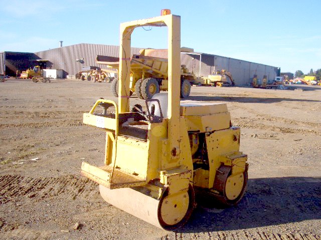 Bomag BW100AD