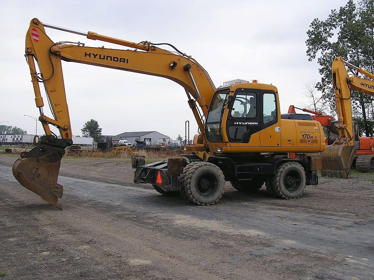 Hyundai ROBEX170W3