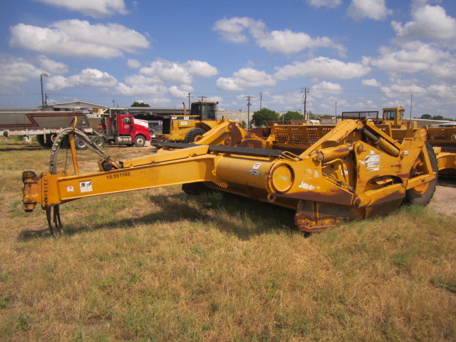 John Deere 1512E