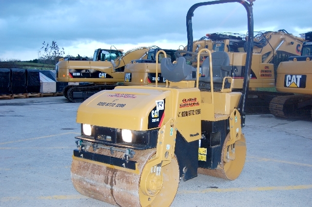 Caterpillar CB214E