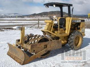 Caterpillar CP323C