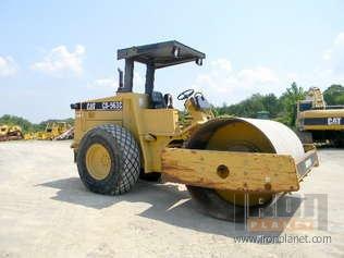 Caterpillar CS563C