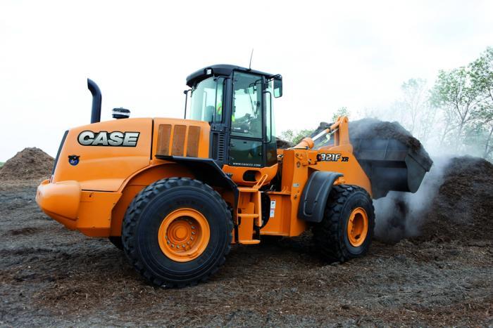 Case 821FXR