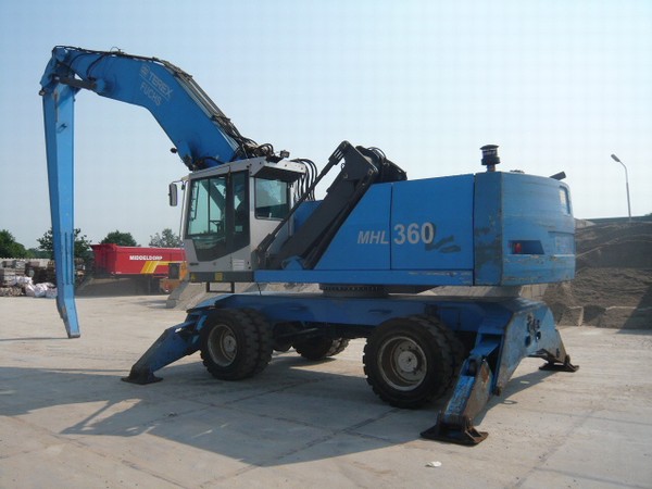 Terex/ Fuchs MHL360D