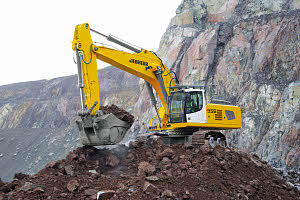 Liebherr R956