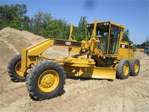 Caterpillar 135HGLOBAL