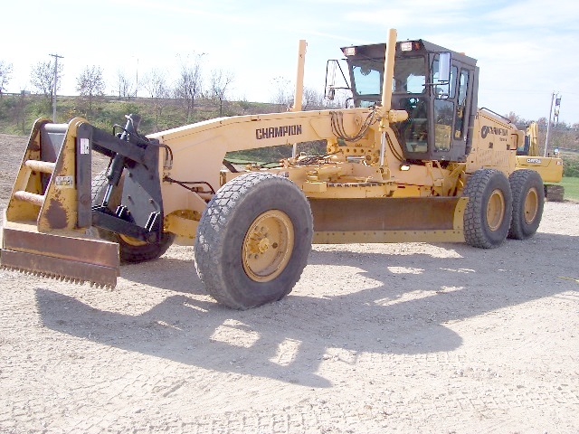 Champion 720AVHP