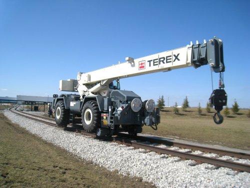 Terex RT335