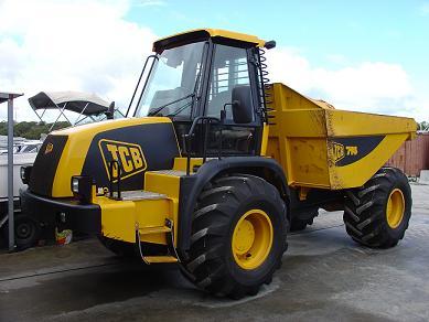 JCB 718
