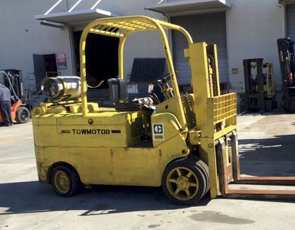 Towmotor 670SLP12024