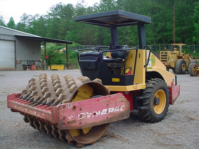 Dynapac CA152PD