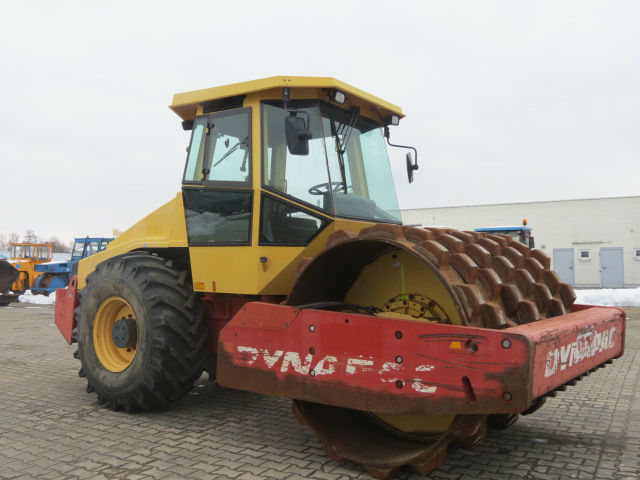 Dynapac CA302PD