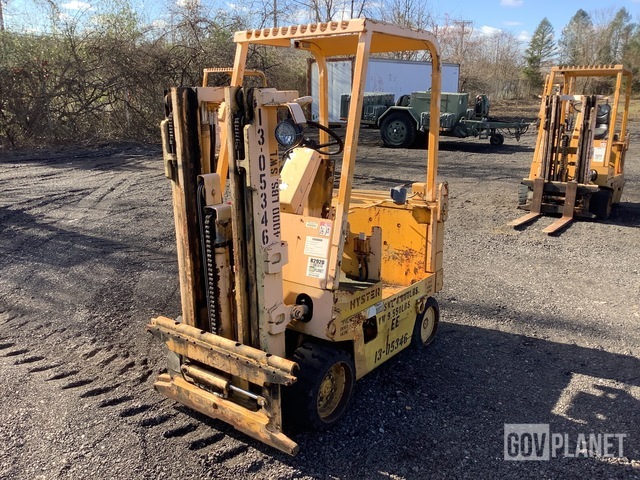 Hyster E40XL27