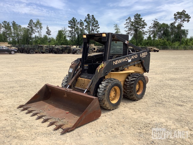 New Holland L865 Skid Steer Loader Specs: Dimensions & Weight