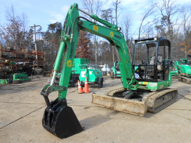 JCB 8052