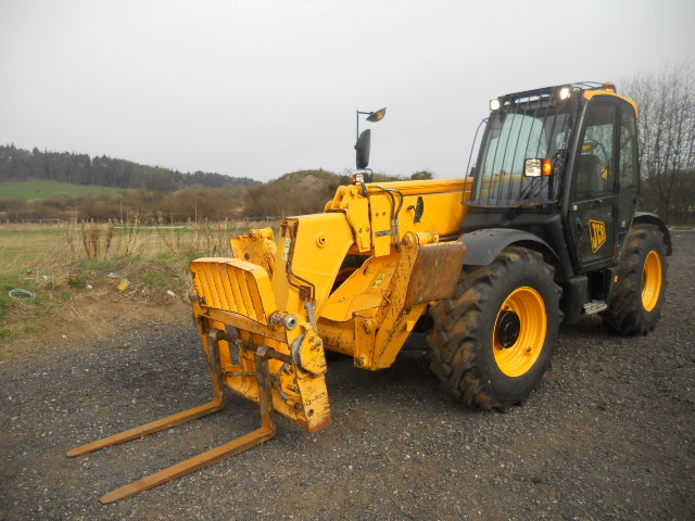 JCB 533105