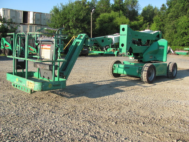 JLG E400AJP