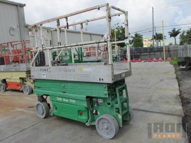 JLG 2030ES
