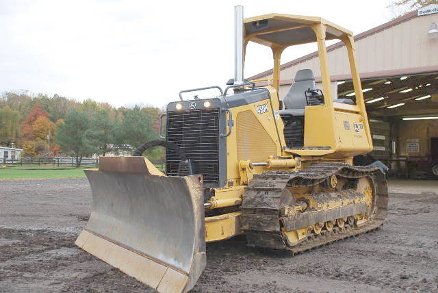 John Deere 450HLT