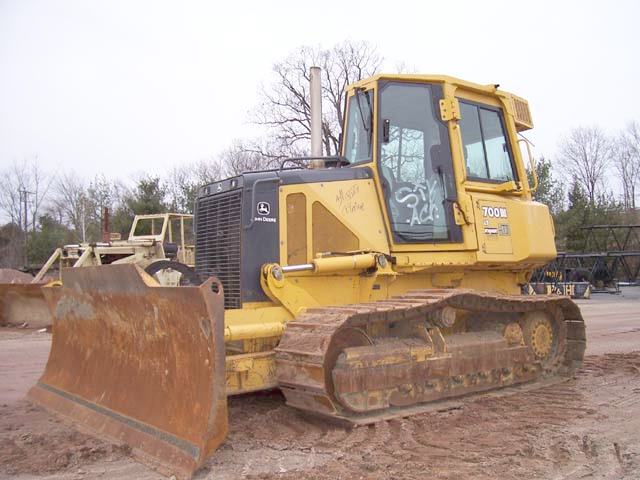 John Deere 700HLT