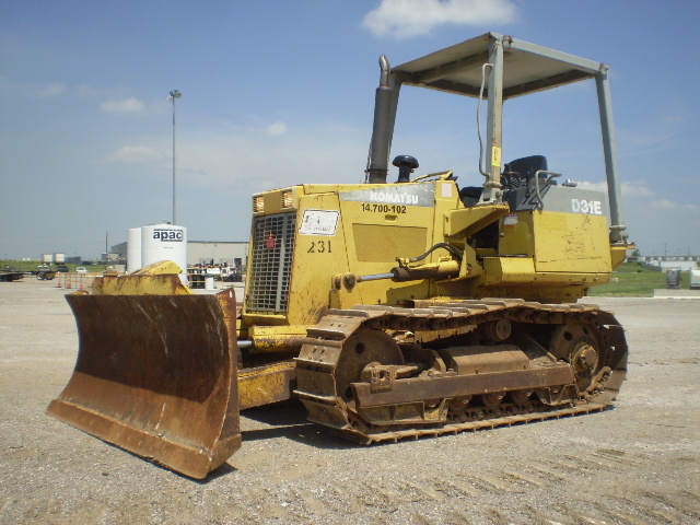Komatsu D31E20