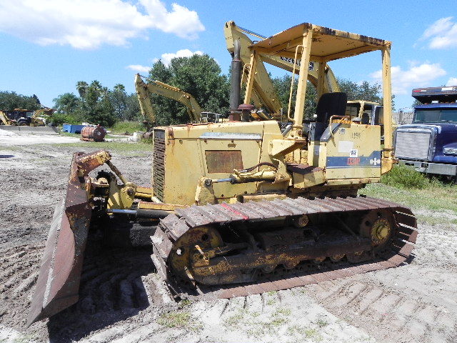 Komatsu D31P18