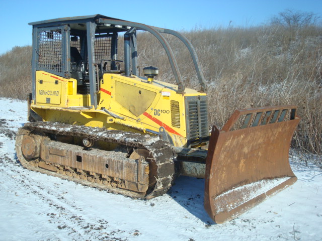 New Holland DC100