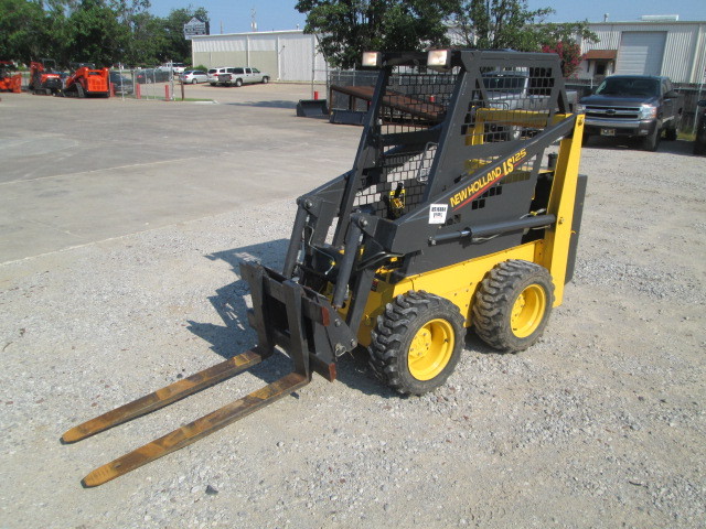 New Holland LS125