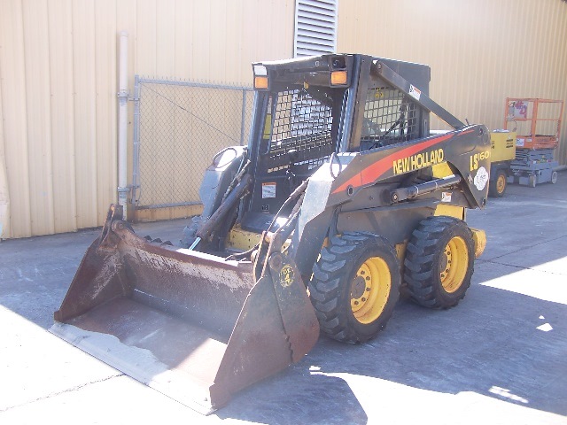 New Holland LS160