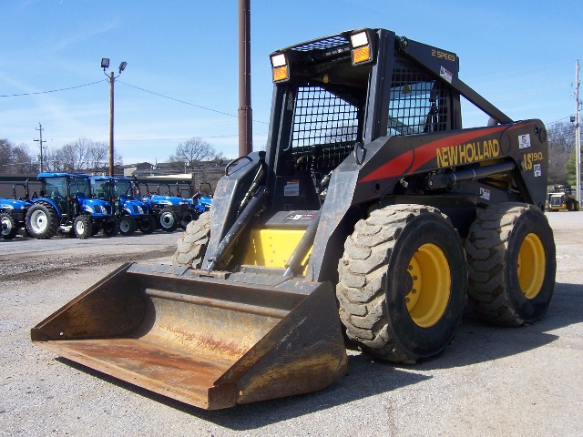 New Holland LS190B