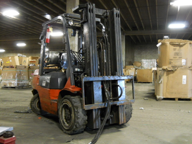 Toyota 7FGU30