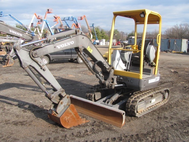 Volvo ECR28