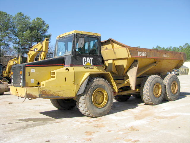 Caterpillar D300EII