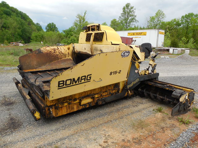 Bomag 8152