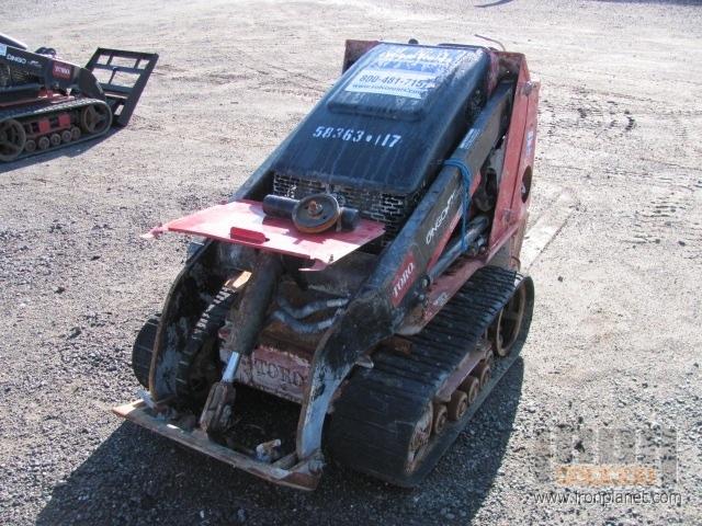 Toro DINGOTX425