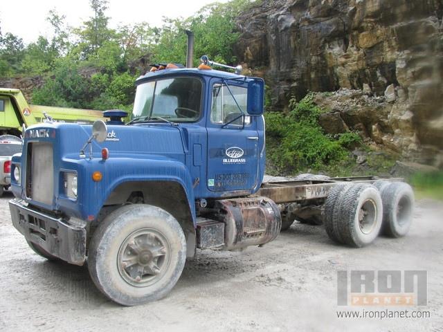 Mack R685 Trucks - Cab & Chassis transport quote to Suffolk, VA ...