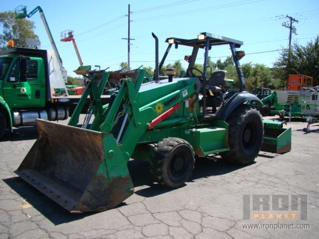 Case 570MXT4X4