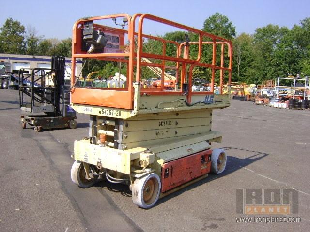 JLG 2646E