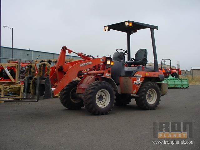 Kubota R420ST