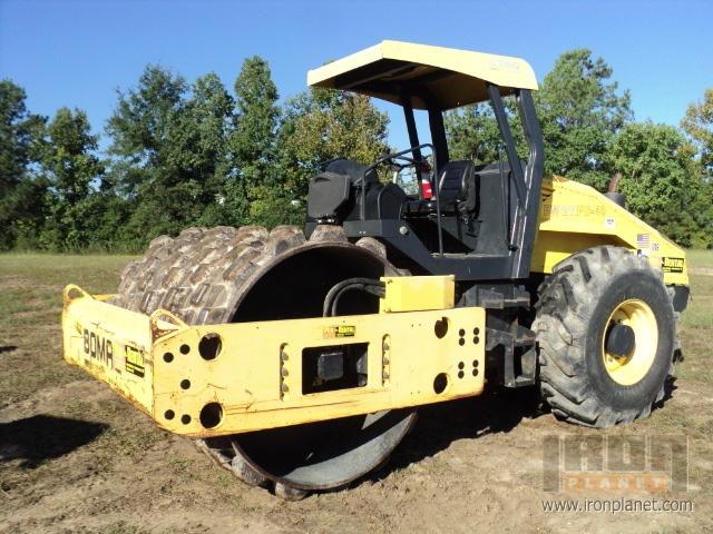 Bomag BW211PD40
