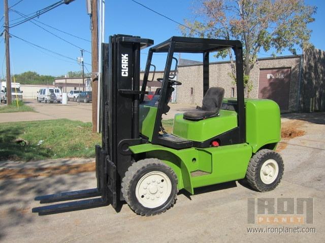Clark CGP40D
