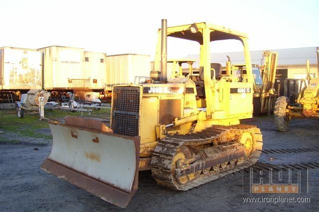 John Deere 450GTC
