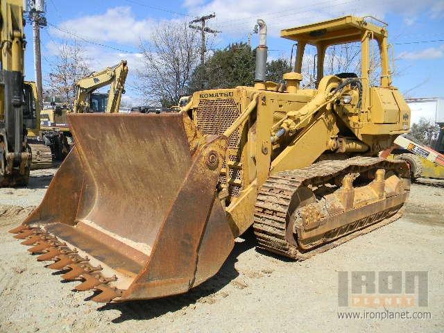 Komatsu D75S5