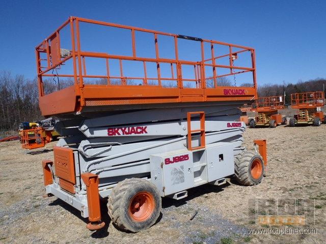 Skyjack SJ925