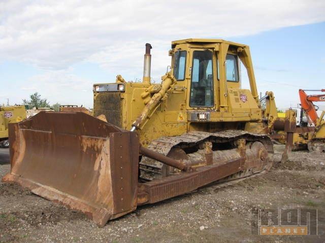 Komatsu D135A