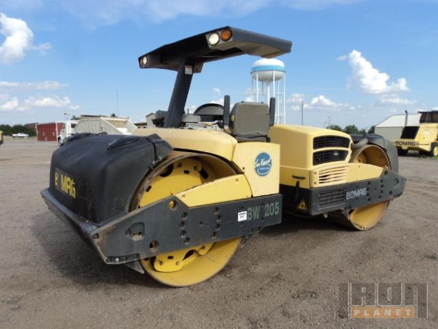 Bomag BW205AD